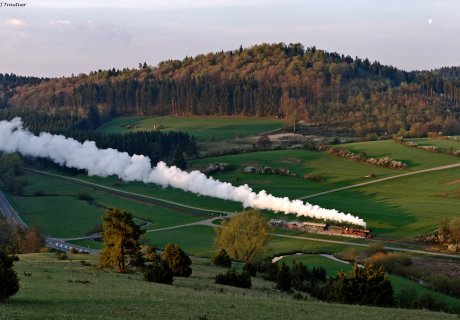 SAB-Fotogüterzug_Bermannstal_Gomadingen.jpg