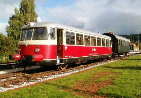 historischen MAN-Triebwagen